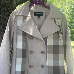 London fog ladies pea coat. Size small. NWT
